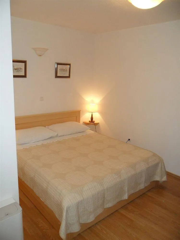 Guest house Villa Ruzica Trogir